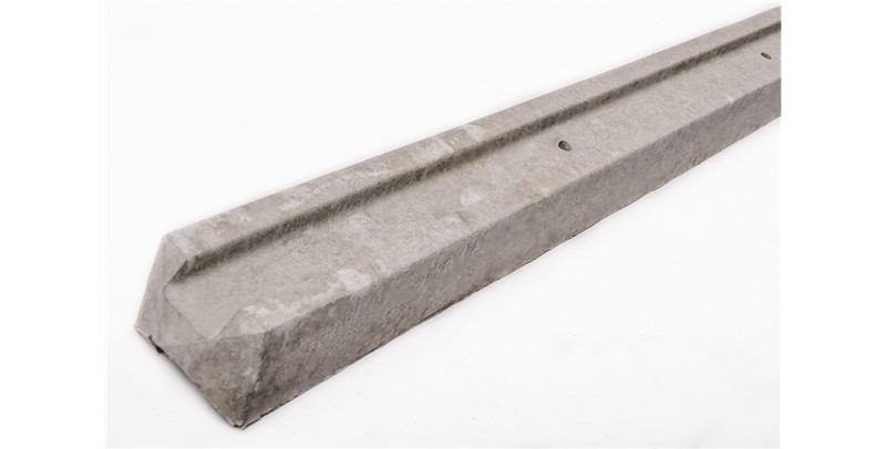 1.8mtr Intermediate Slotted Concrete Post (6&#39;) -  precast concrete fencing products are durable, easy to install and provide an attractive finish in combination with timber fencing panels.