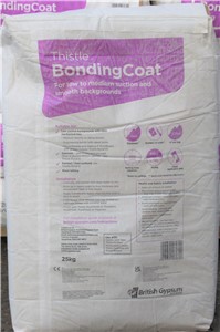 Thistle Bonding Coat - A versatile undercoat plaster that can be used on a variety of backgrounds. Thistle Bonding Coat is an ideal base coat plaster for smooth or low suction backgrounds such as tiling, concrete, plasterboard. The fine mix allows for improved workability, making it easier to spread, rule and darby.
