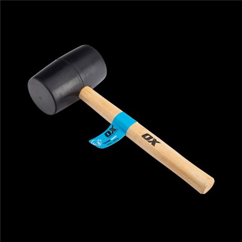 Quality, durable rubber mallet
Black head for general purpose tasks where a steel head is unsuitable