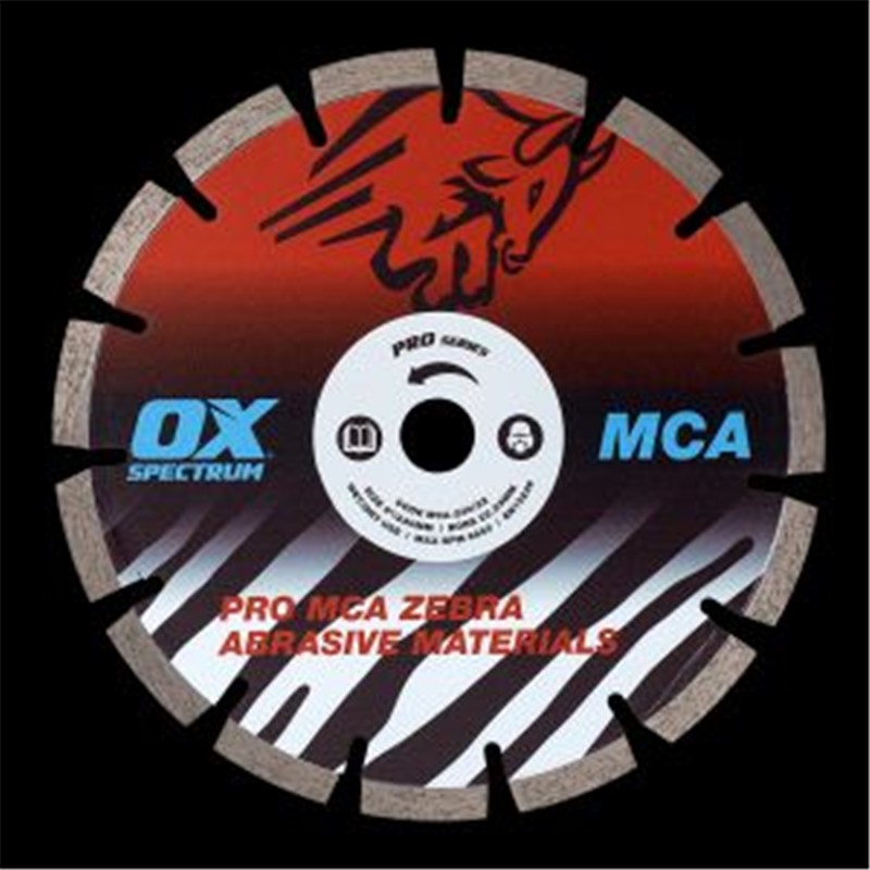 High performance dual purpose blade with 10mm segment and wedge undercut protection
Applications: abrasive building materials, concrete products, roof tiles, blocks, floorsaw concrete &amp; dual concrete/asphalt