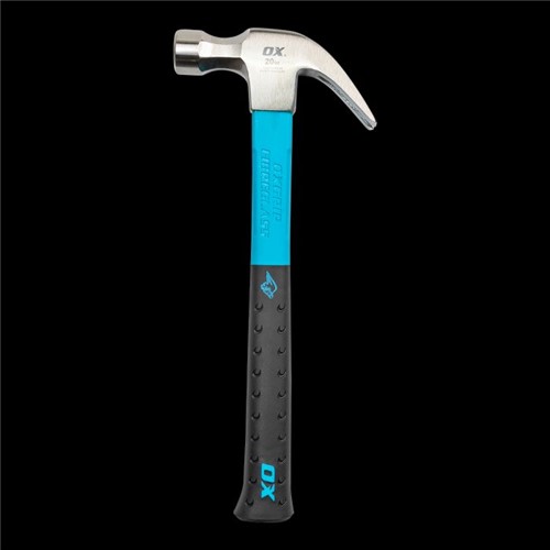 Fibreglass shaft with an injection moulded soft grip
Non-slip grip with shock reduction
Precision balanced
One piece solid forged hammer head
Fully tempered