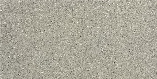 StoneMaster is a superbly realistic substitute for natural granite. Available in three grey shades you can achieve the exact look of natural granite in your driveway. StoneMaster is available in mixed sized packs containing four different sized pavers or in the ultra contemporary 300x100mm single size. It&#39;s also treated with Bradstone Surface Protection for easier maintenance of stains from oil, grease and moss.