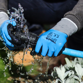 Large Waterproof Latex Glove